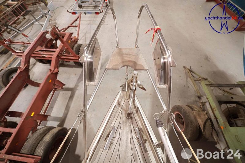 Henningsen & Steckmest Scalar 28