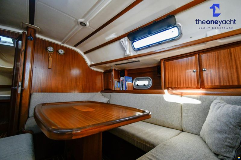Bavaria 38 Holiday