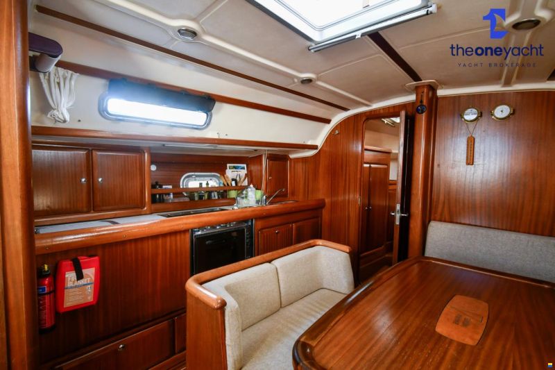 Bavaria 38 Holiday
