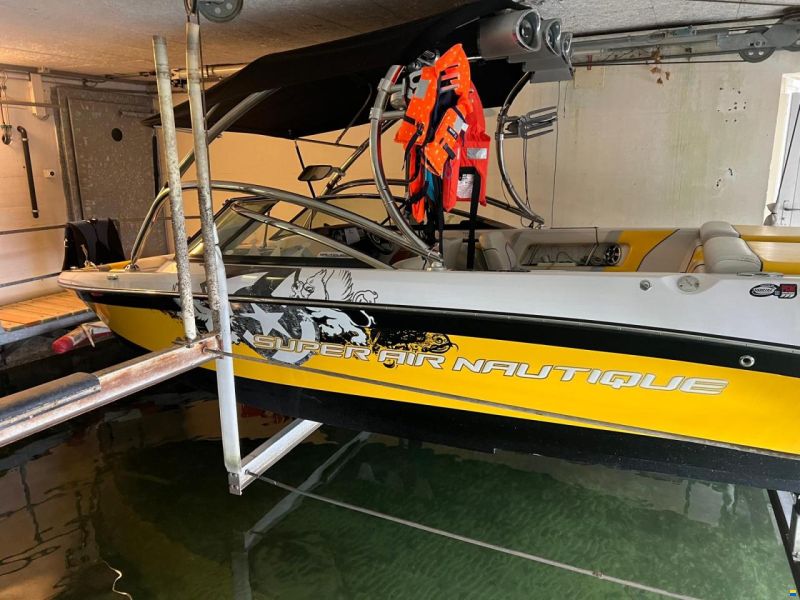 Nautique Super Air Nautique 230/ 236