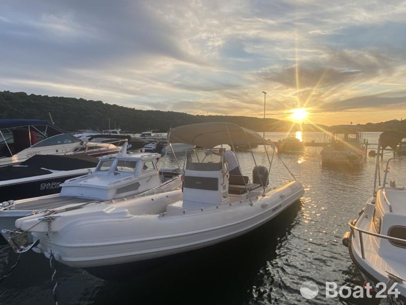 Joker Boat Coaster 650