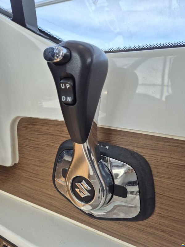 Jeanneau Merry Fisher 795
