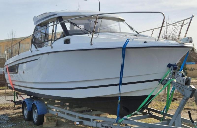 Jeanneau Merry Fisher 795