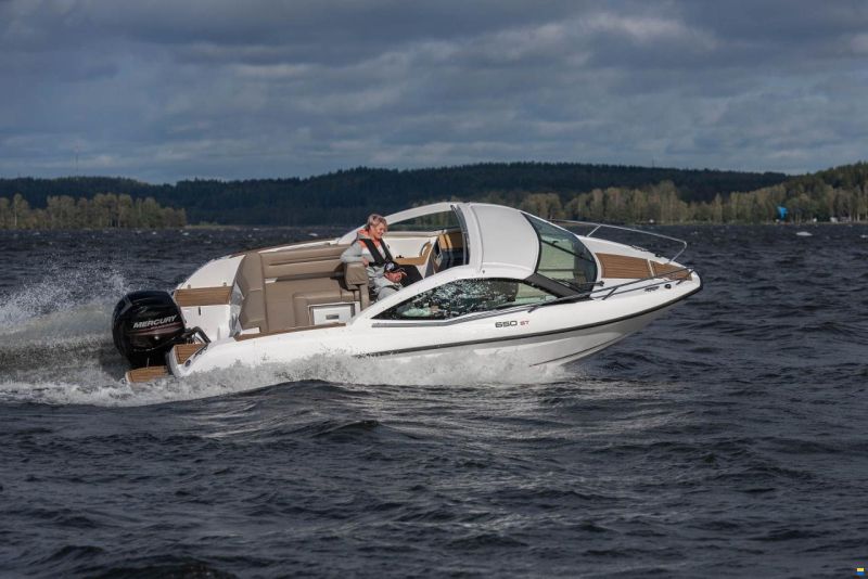 Flipper 650 ST