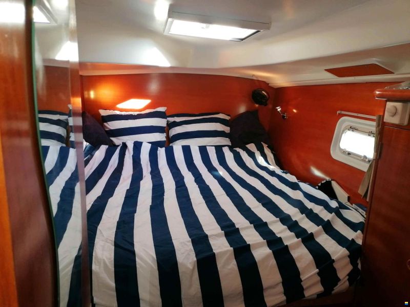 Lagoon 380
