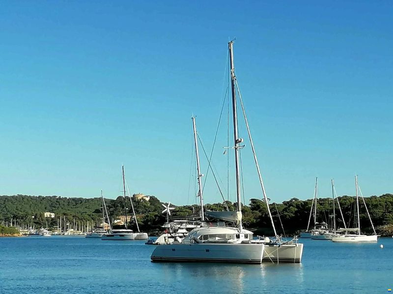 Lagoon 380