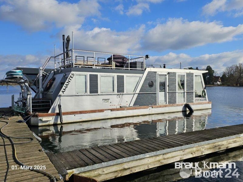 Mein Hausboot Modell