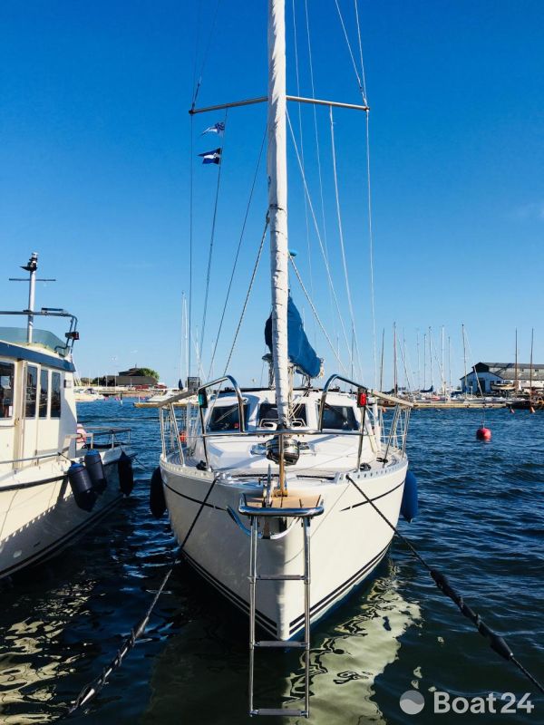 Nauticat 321