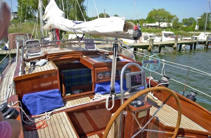 Deckshaus Sloop Baltica
