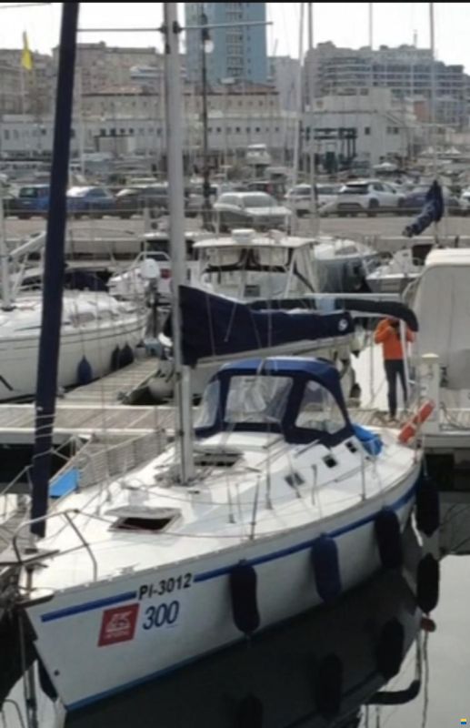 Set Marine Jadrnica S 325 / reserved