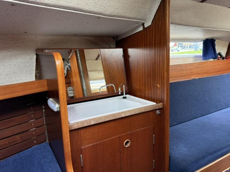 Hallberg-Rassy 26