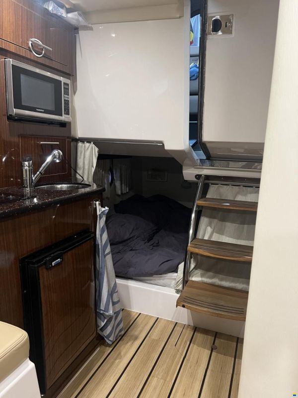 Regal 28 Express