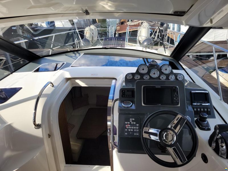Bavaria S33HT