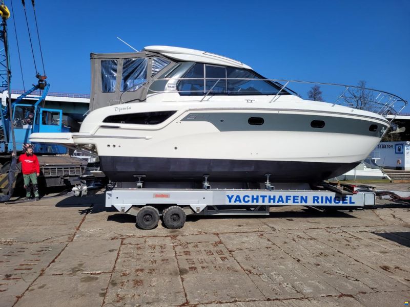 Bavaria S33HT