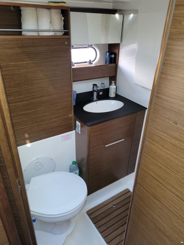 Bavaria S33HT