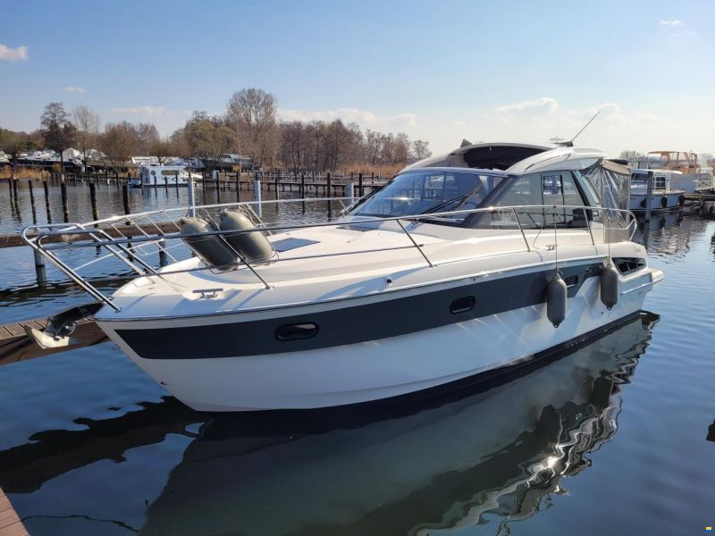Bavaria S33HT