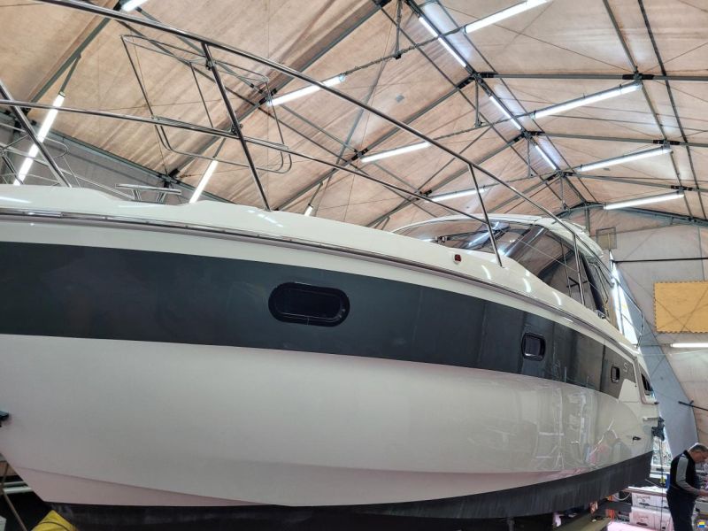 Bavaria S33HT