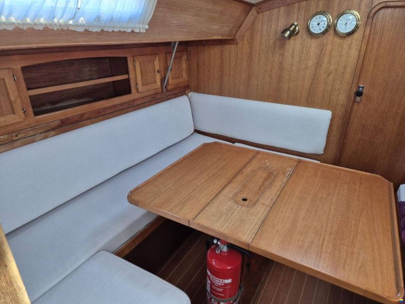 Arcona 32