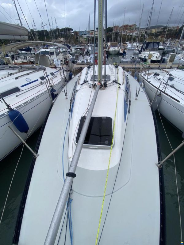 X-Yachts X 332