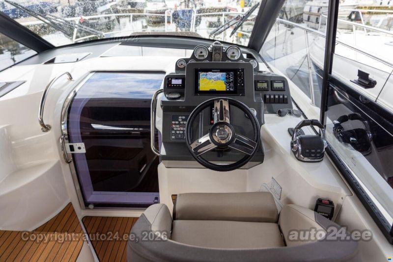 Bavaria S33 HT