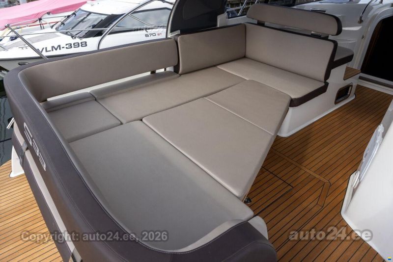 Bavaria S33 HT