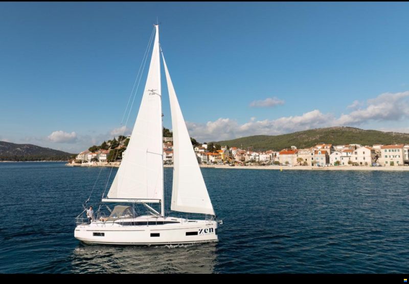 Bavaria C38