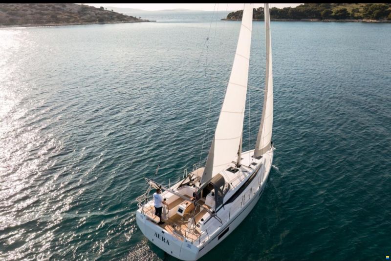 Bavaria C38