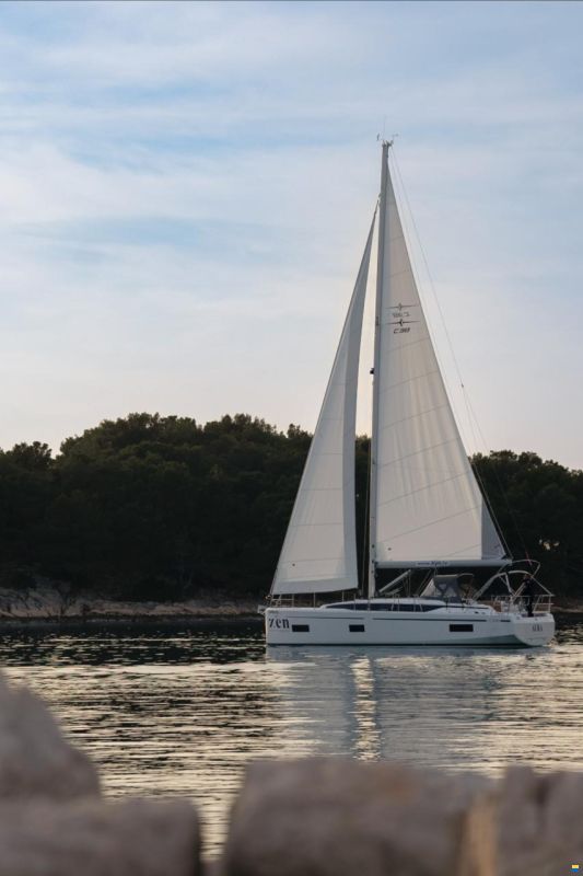Bavaria C38