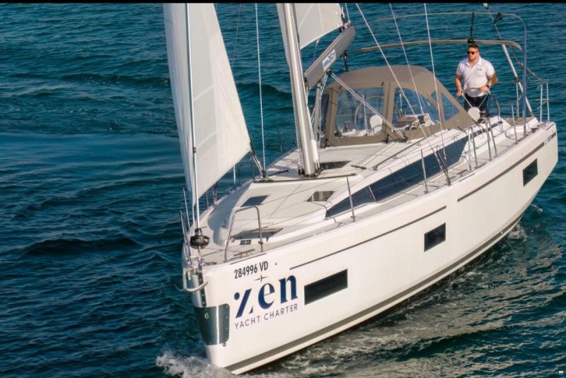 Bavaria C38