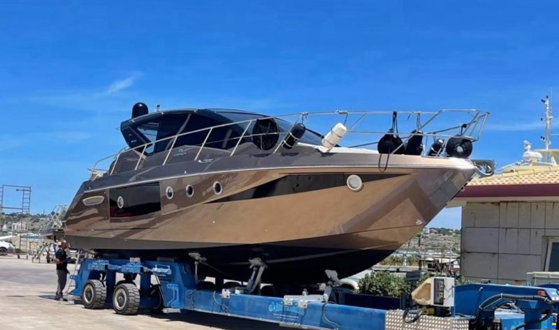 Cranchi M44 HT