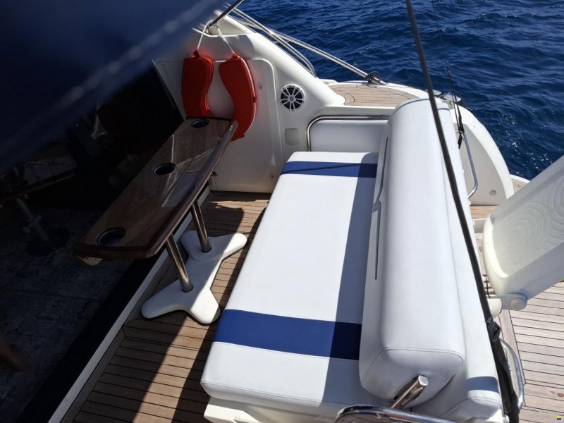 Sealine C39