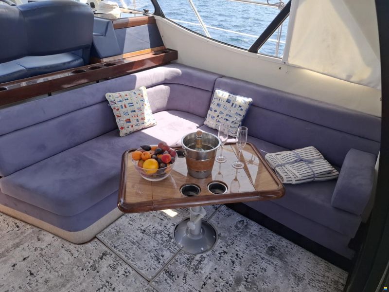 Sealine C39