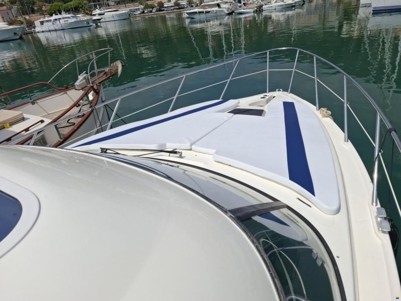 Sealine C39