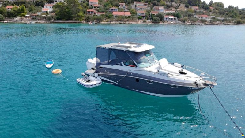 Crownline 310 CRX