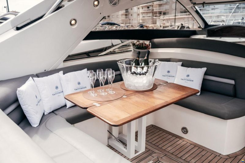 Sunseeker Portofino 53 HT