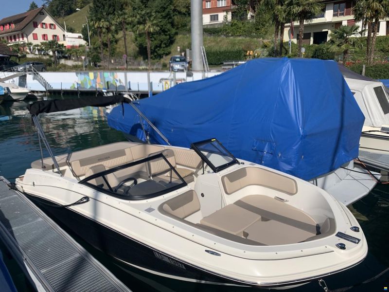 Bayliner VR5 Bowrider 250 PS