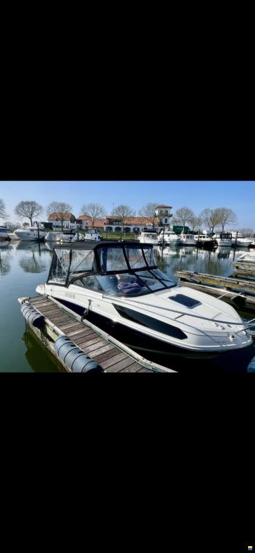 Bayliner VR5 Cuddy