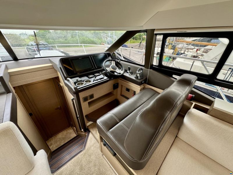 Prestige 460 FLY