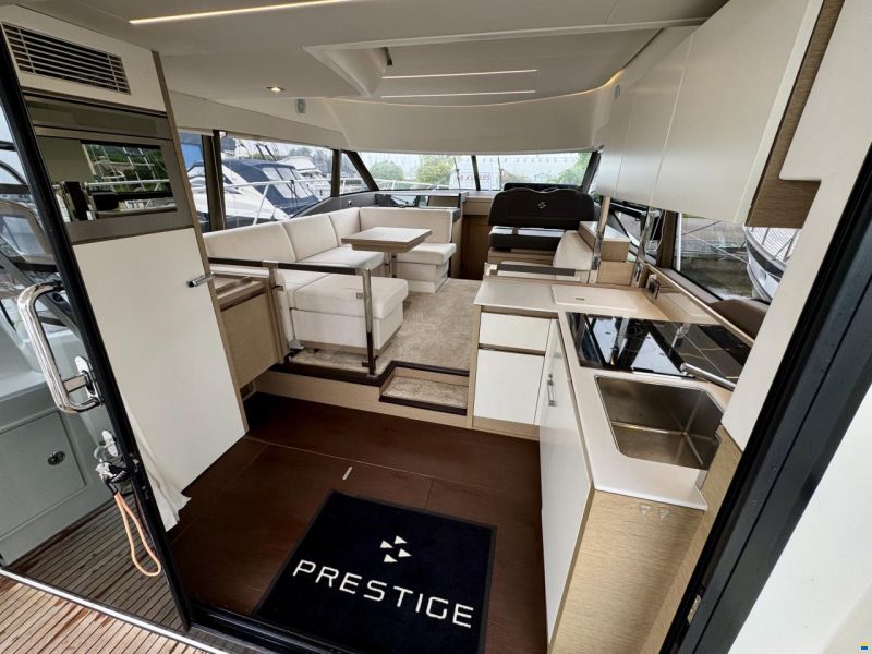 Prestige 460 FLY