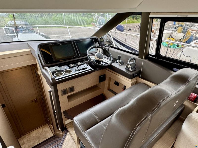 Prestige 460 FLY