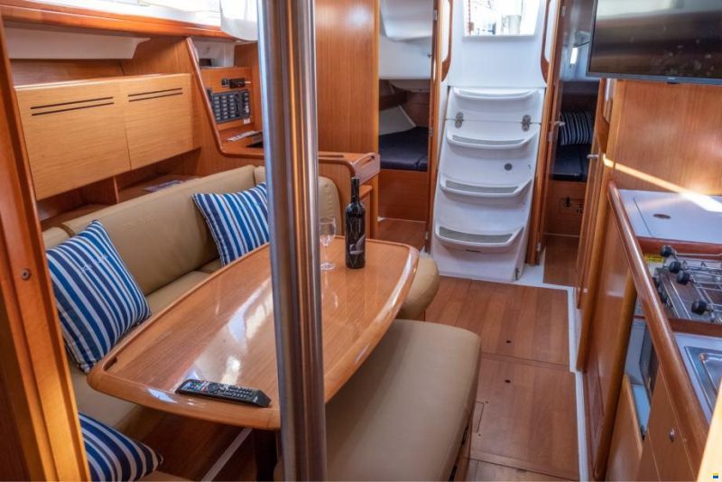 Beneteau Cyclades 39.3