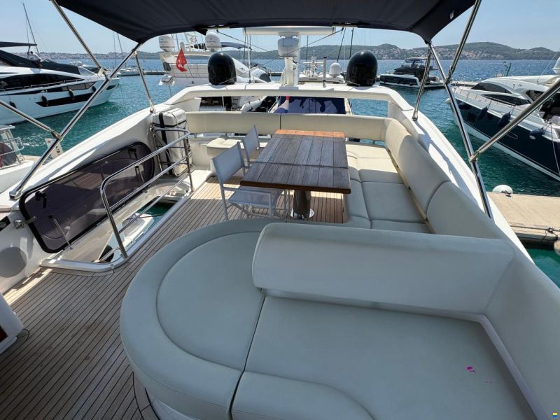 Sunseeker Manhattan 66