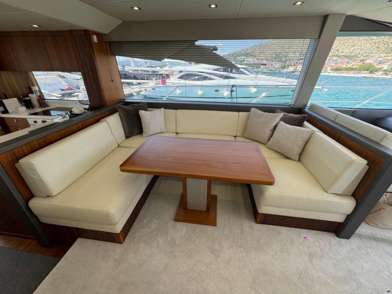 Sunseeker Manhattan 66