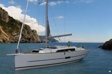 Dufour 360