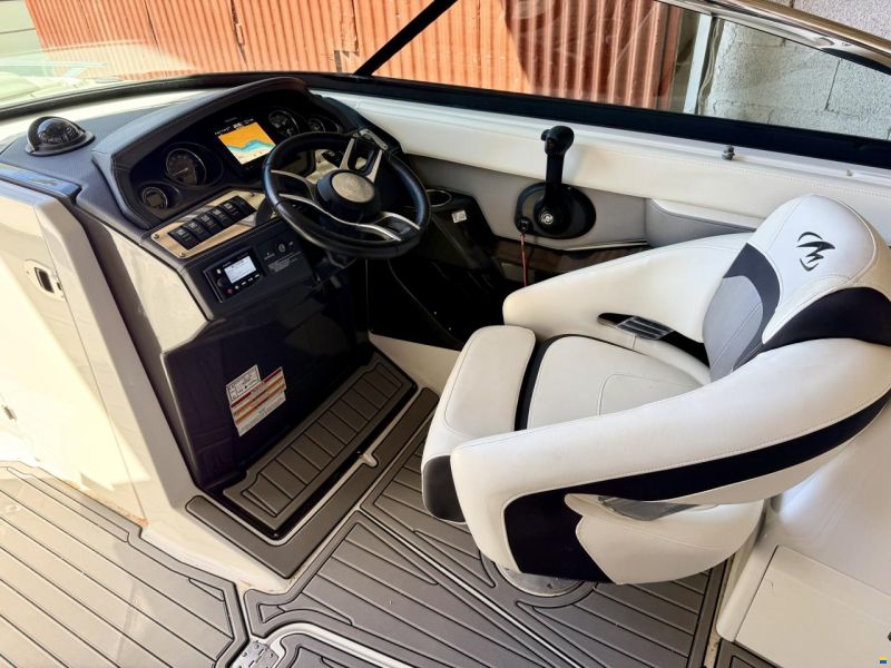 Monterey 278SS