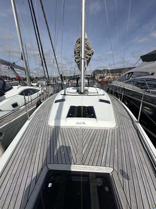 Hanse 415