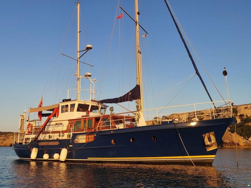 Custom Motorsailer