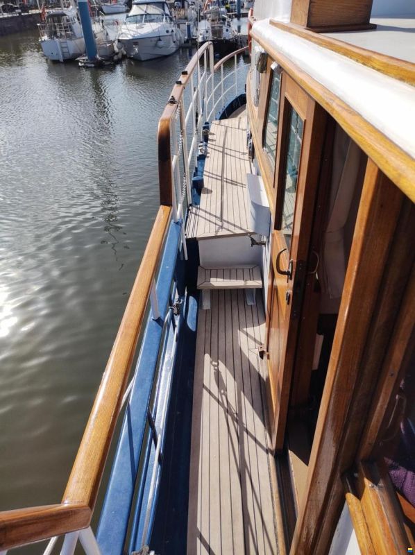Custom Motorsailer