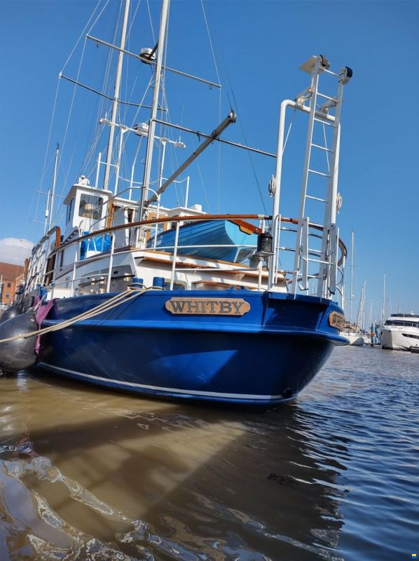 Custom Motorsailer