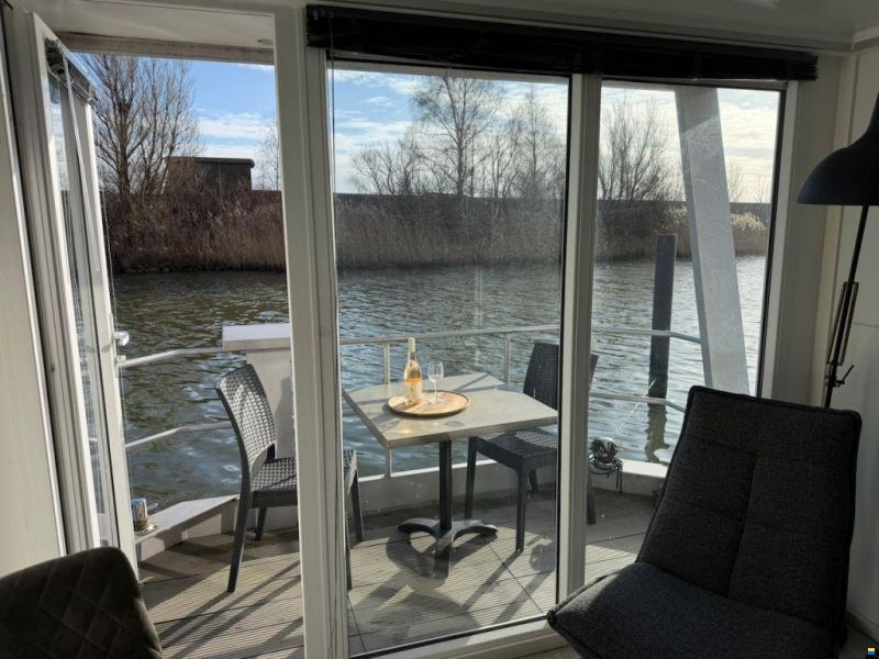 Havenlodge Houseboat 9 m